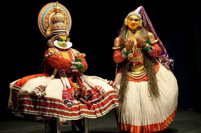 kathakali dance performance in munnar